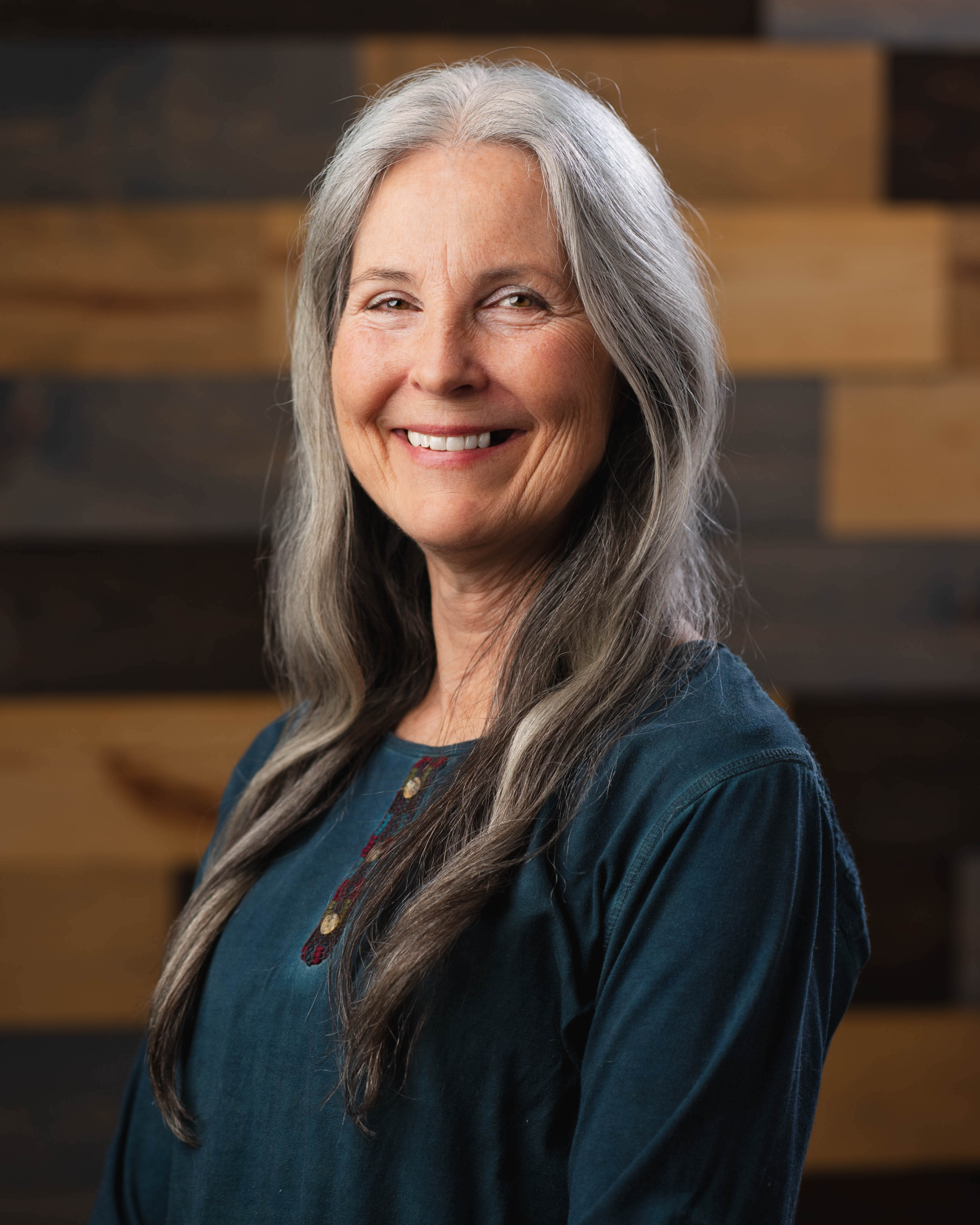 Profile image of Lisa Osborne