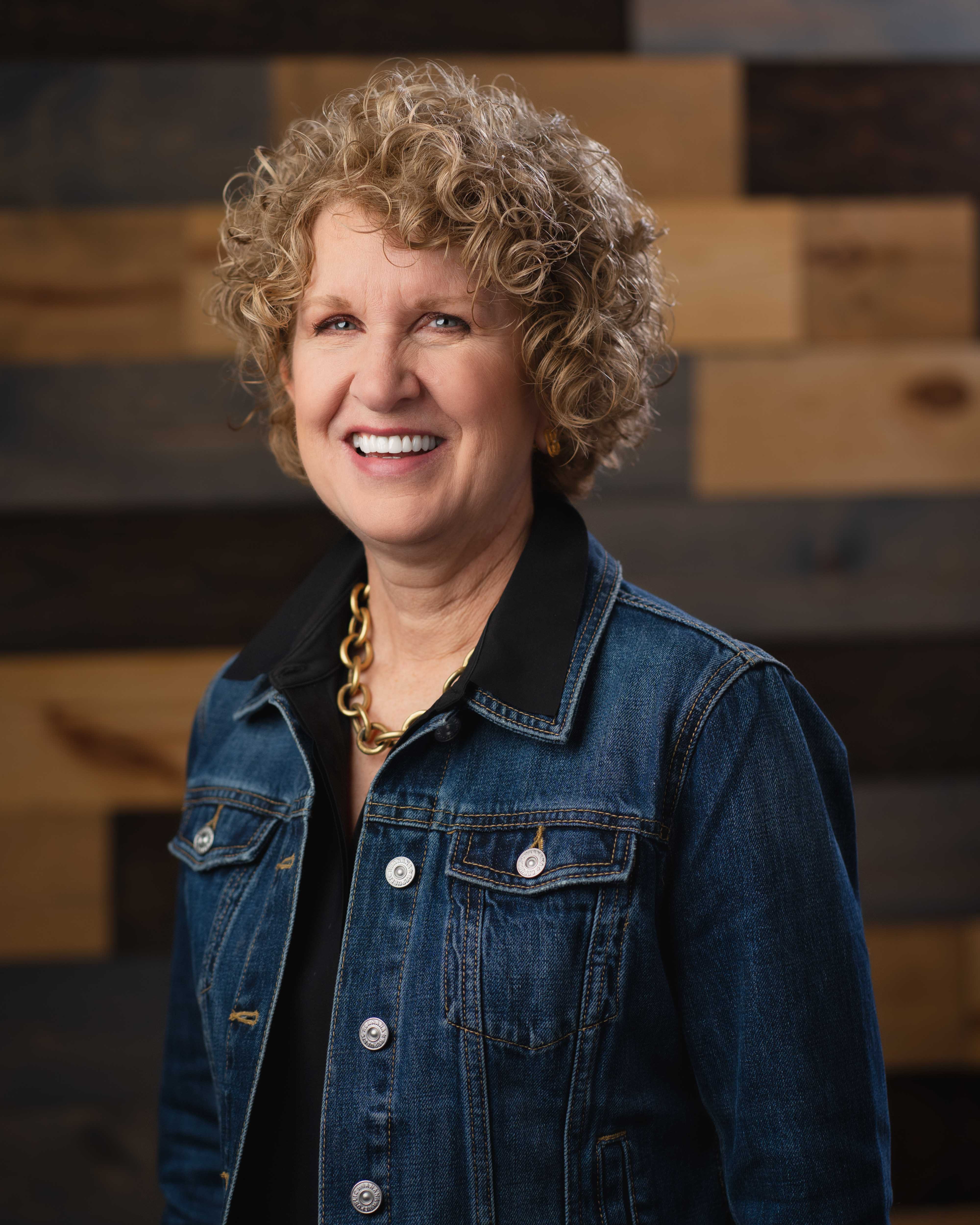 Profile image of Lisa Kurtz